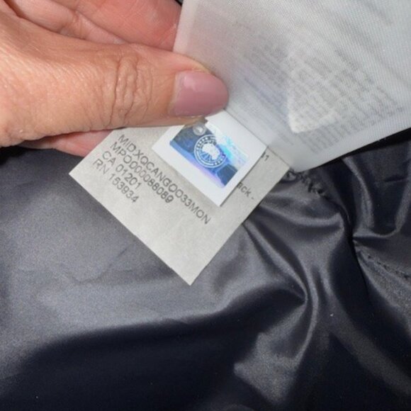 canada goose byward parka satin NWT small - Picture 7 of 8